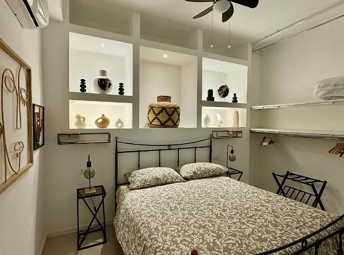 The Place בולוניה